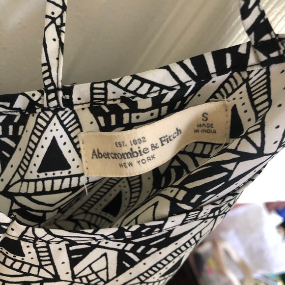 Strappy Geometric Print Abercrombie Tank - Picture 4 of 4